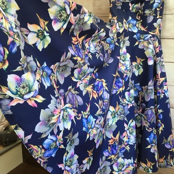 STELLA MORGAN‎ DANCE DRESS IN NAVY BLUE FLORAL - Picture 10 of 11